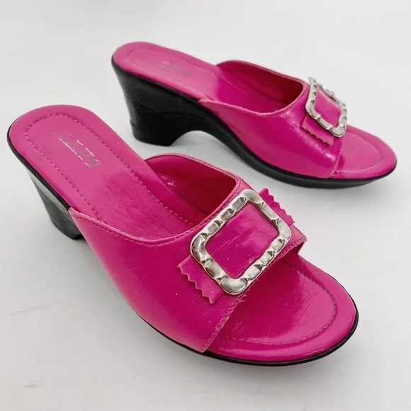PINK 90s VINTAGE LEATHER SILVER BUCKLE PLATFORM WEDGE SANDALS - Picture 2 of 4